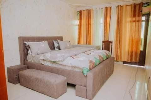 Tony'S Place Gisenyi Esterno foto